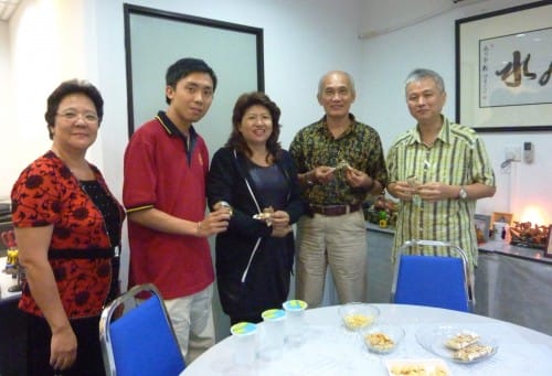 Some of the Students At Tea Break During Yijing Course on 02 April 2011 Some of the Students At Tea Break During Yijing Course on 02 April 2011