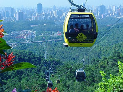 During the workshop, we are going to trace dragon by van, by walking and also by "Sky Diving" (sky train). When we reach on top of Baiyunshan (White Cloud Mountain) you will be exposed to what is Dragon Head(龙头), Crossing Gap(过峡), Entering Head (入首),Flying Dragon(飞龙) what is  Open Tabernacle (开帐）What is Dragon Matching Sitting(龙到山);Water Meeting Facing ( 水到向) and ... many more .....